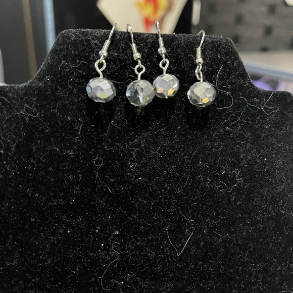 Jewelry - Picture 2 of 16